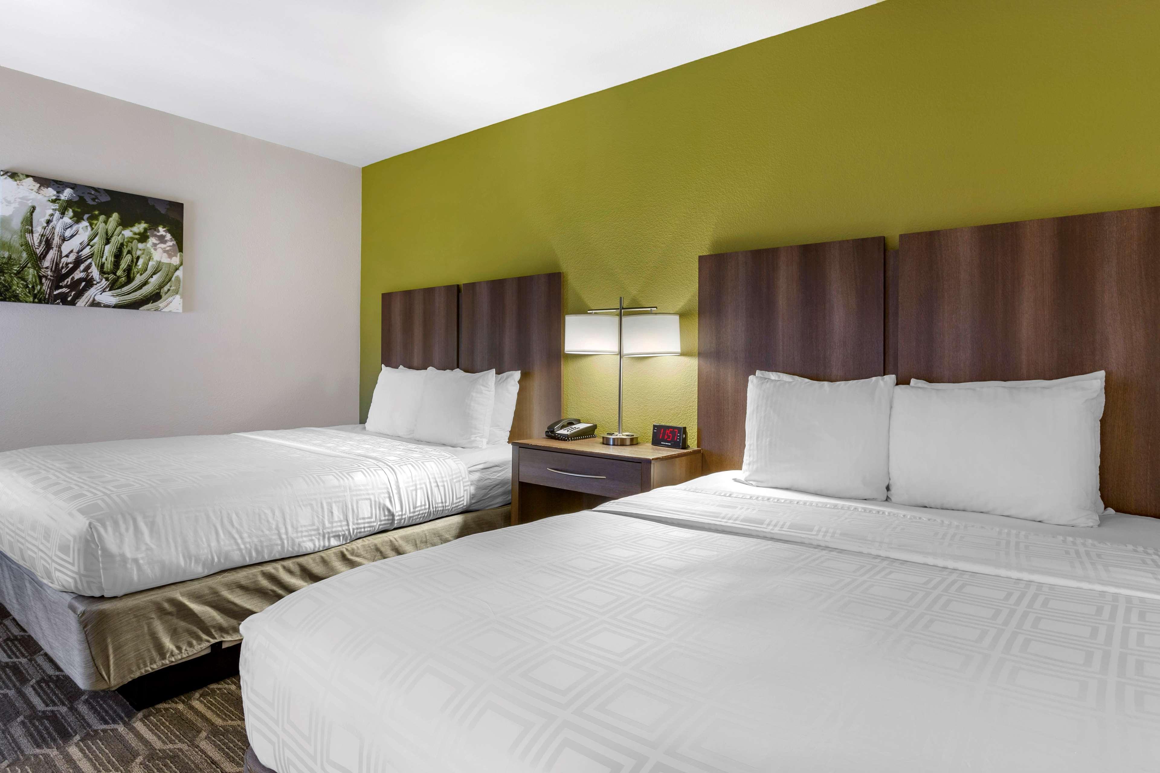 Best Western North Phoenix Hotel Exterior photo