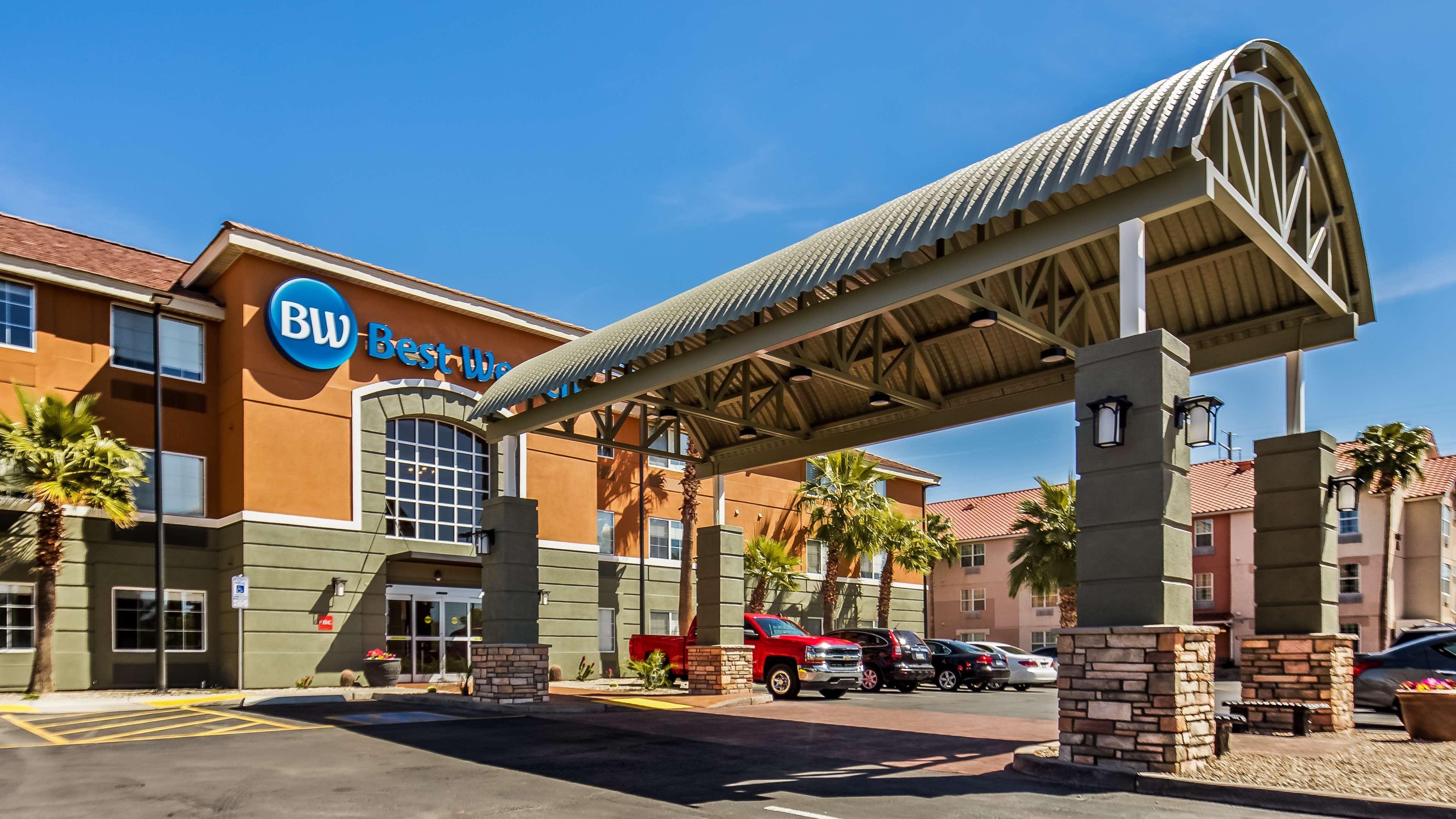 Best Western North Phoenix Hotel Exterior photo